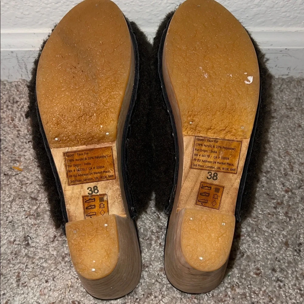 Free People Women’s Cabin Fever Brown Faux Fur Slip on Wood Heel Clogs Mules 38